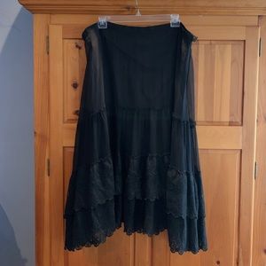 Alain Weiz ruffle bottom skirt.